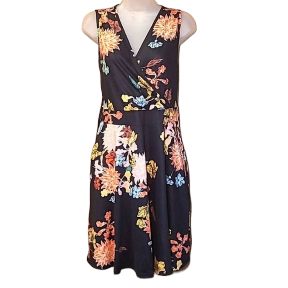 Guberry A-Line Wrap Dress Knee Length V-Neck Floral Sleeveless Tropical Pastel